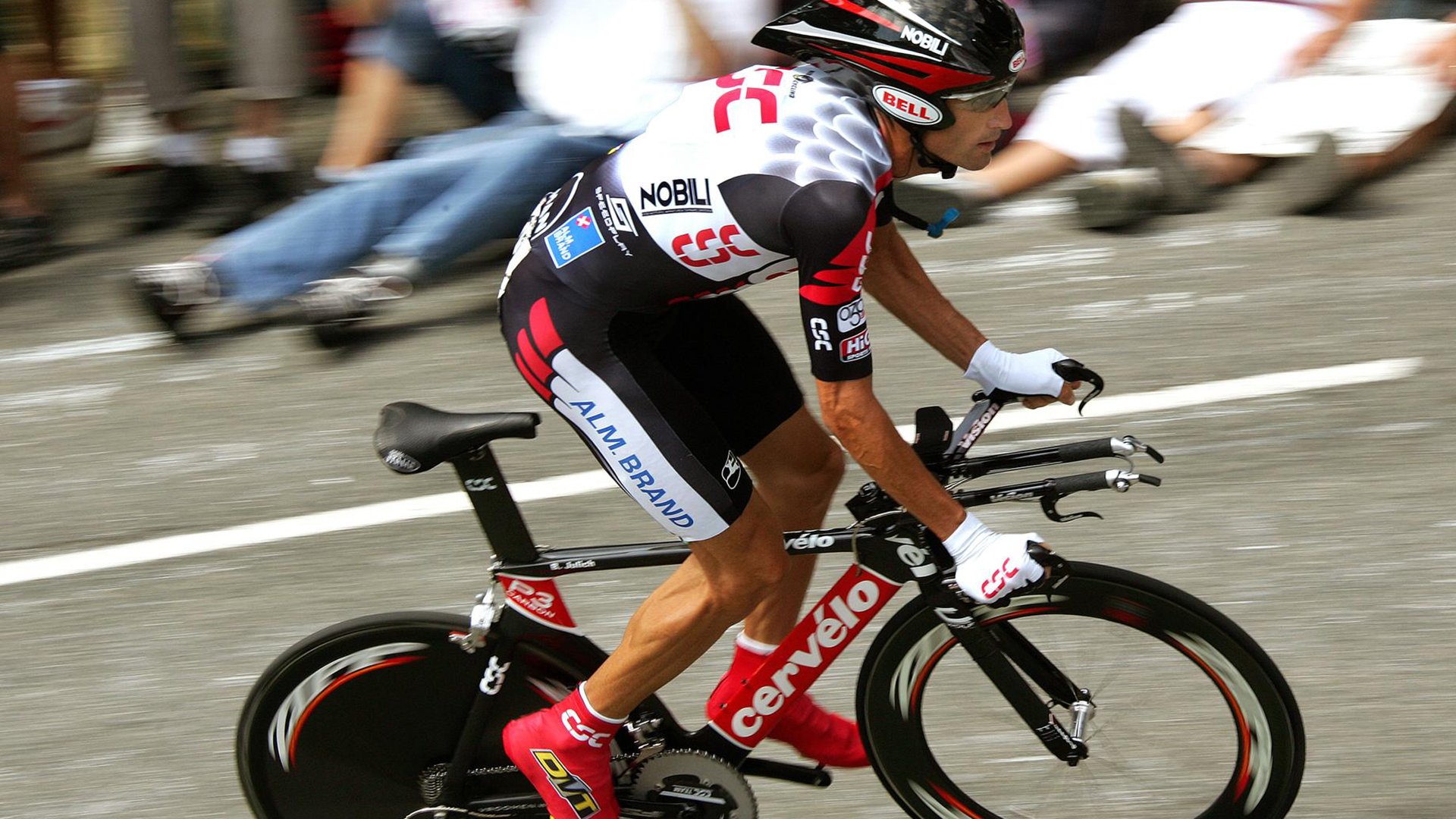 全运会首次引入家庭观赛包激活亲子参与，全运会观看渠道